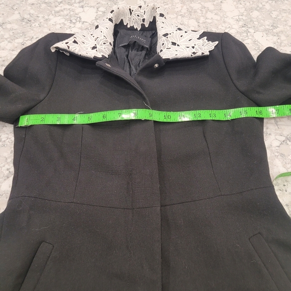 Zara Black Overcoat Jacket with White Lace Accents Women's XSmall - Picture 8 of 11